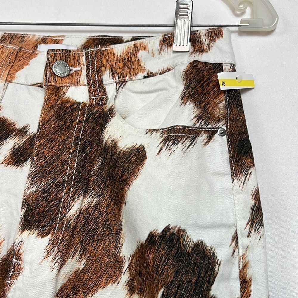 We Wore what White and brown animal print jeans size 26 NWT - Picture 5 of 16